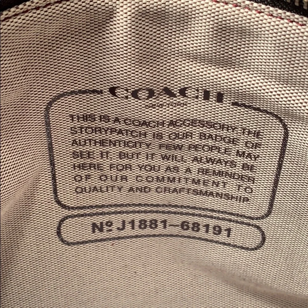 NWT Coach New York City pig/cactus canvas zipped
